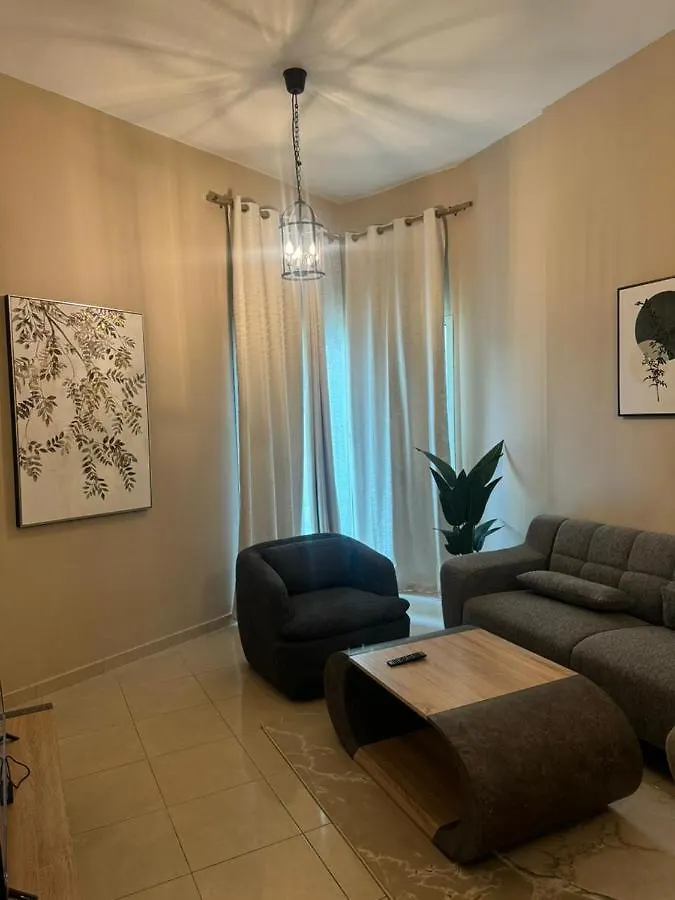 Marbella Grand Holiday Homes - Al Nahda 1 Dubai